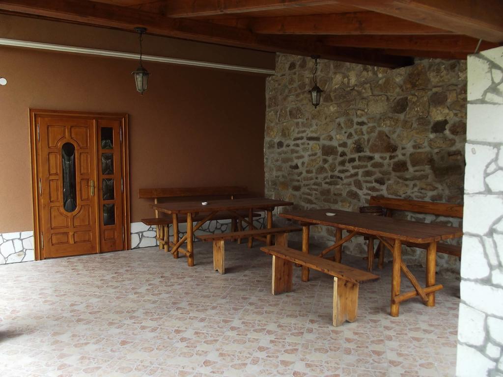 Oereg Diofa Vendeghaz Hotel Abaújszántó Exterior foto